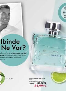 عطر مميز وحلو كتير حبيت ريحته منعشة وصيفي ويستاهل الضجة ...