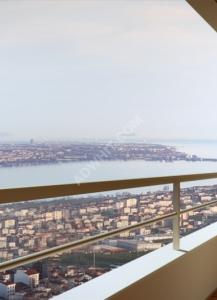 مجمع NLOGO كامل الخدمات بالقرب من خط ال E5 وكامل وسائل ...