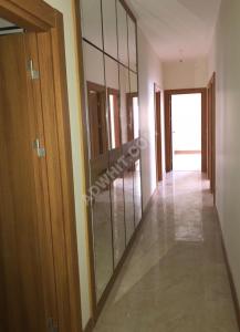 شقة سكنية للبيع  ضمن مجمع سكني فخم جدا و جديد ...