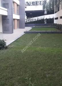 شقة تشطيب اكثر من رائع ضمن مجمع جميل جدا  خدمات ...