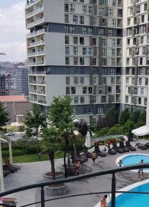 شقة للبيع في اسطنبول الاوربية تتكون من غرفة وصالة ضمن ...