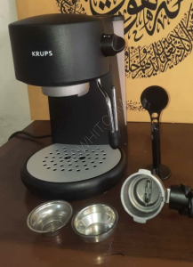مكينة قهوة اكسبركس ماركة KRUPS  حجم وسط 750W نظام بخار ...