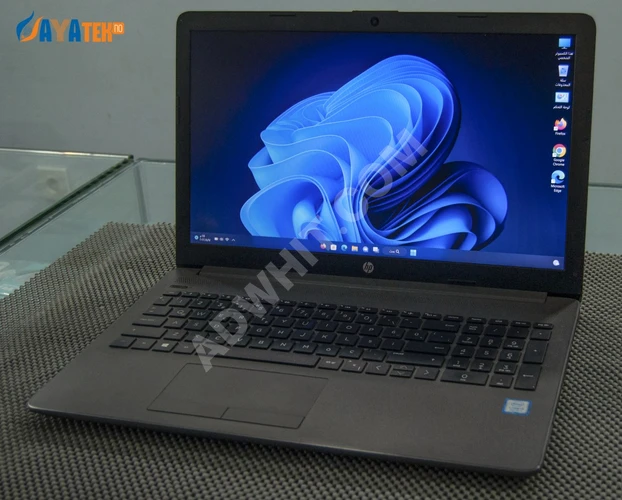 Öğrenciler ve uzaktan eğitim için çok uygun , orijinal Windows 11  versiyonlu ve tüm ofis ihtiyaçlarına uygun şık laptop