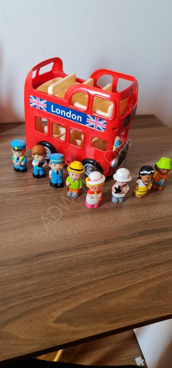 Oyuncak Londra otobüsü