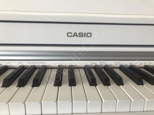 بيانو جديد رائع