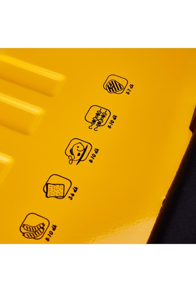 Karaca rekabetçi fiyatla Sarı renkli 1800 watt Tost Makinesi