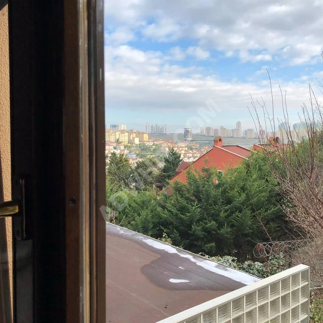 İstanbul bahçeşehir bölgesinde aylık olarak lüks villa