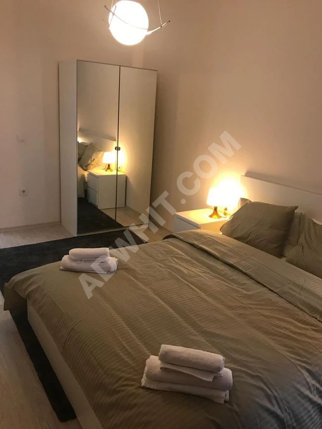 İstanbul'da deniz manzaralı  1+1 eşyalı aylık olarak kiralık daire