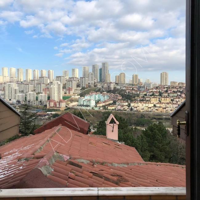 İstanbul'da aylık olarak lüks kiralık villa