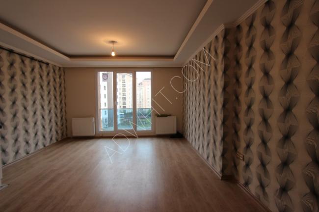 شقة غرفتين وصالة ضمن مجمع سكني في منطقة بيلكدوزو/ اسطنبول الاوروبية