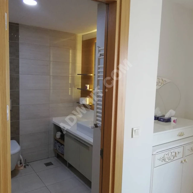 Başakşehir konut projesinde 3+1 + 3 banyo aylık olarak eşyalı kiralık daire 