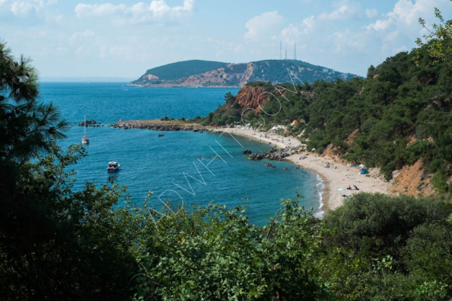 يخت خاص برحلة سياحية للسباحة قرب أجمل جزر اسطنبول 