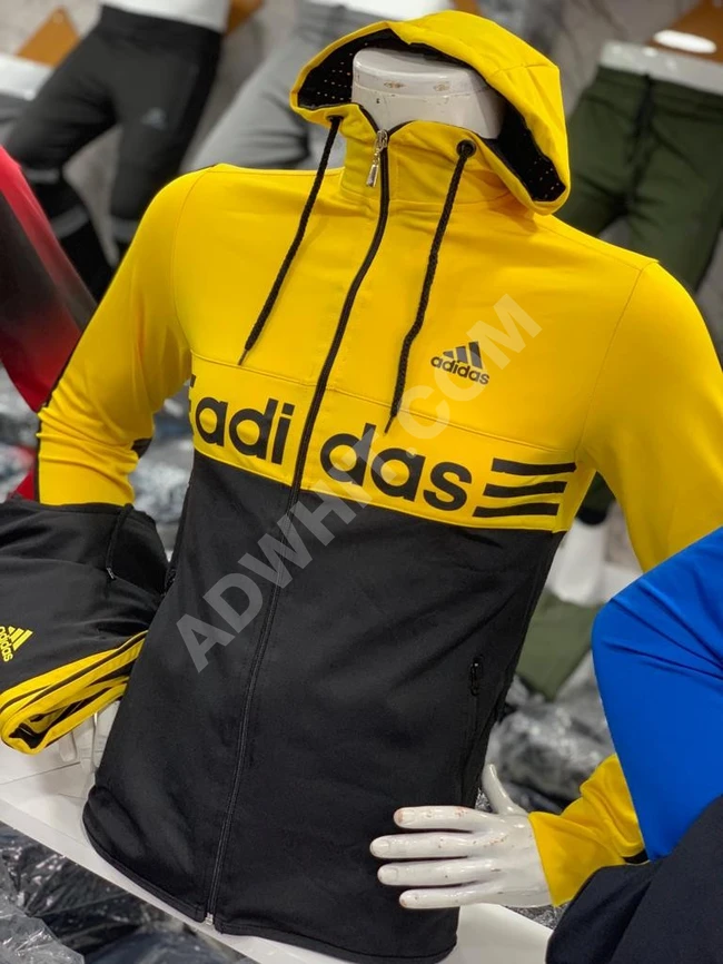 بيجامه  بجميع اللوانها 