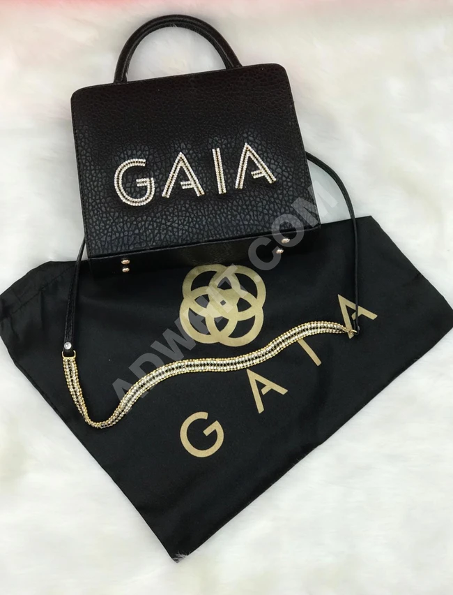 شنطه يد  بجميع اللوانها وب اسعار مغريه