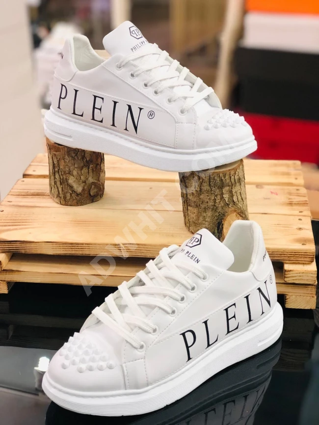 حذاء نسائي ممتازه جد  بجميع الالوان  وباسعار مغريه ا 