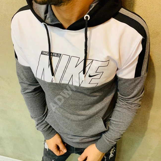 كنزة ماركه نوعيه جدا ممتازه شحن الى جميع انحاء العالم