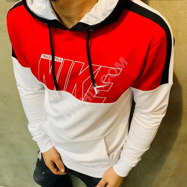 كنزة ماركه نوعيه جدا ممتازه شحن الى جميع انحاء العالم