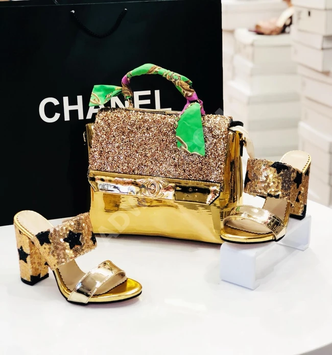 شنطه بشكلها المميز وسعرها  المنافس 