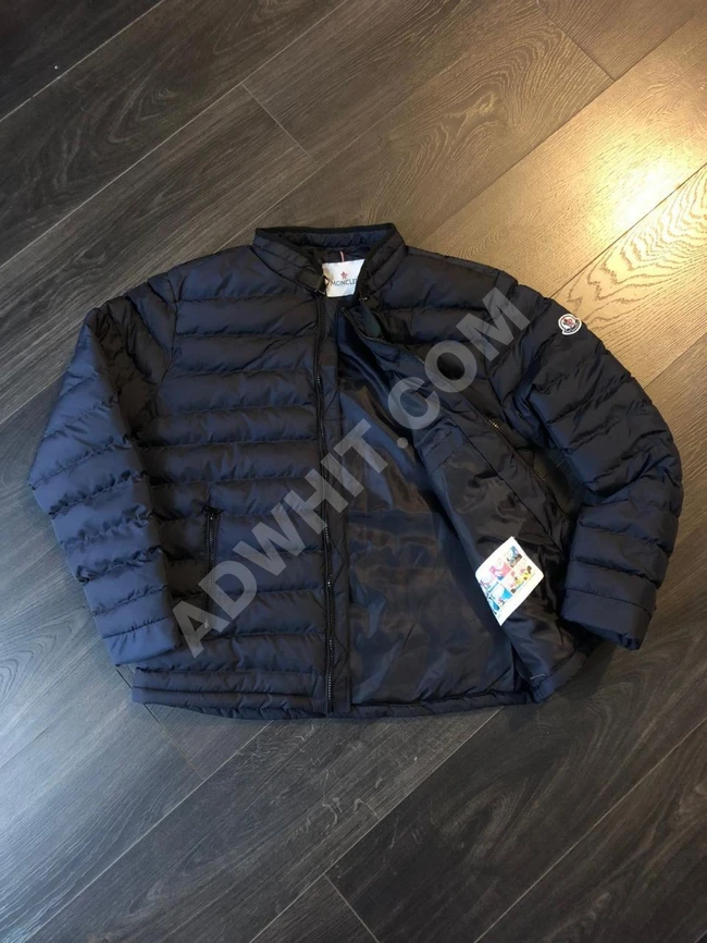 جاكيت سبور نوعيه نخب اول يوجد شحن الى جميع انحاء العالم 