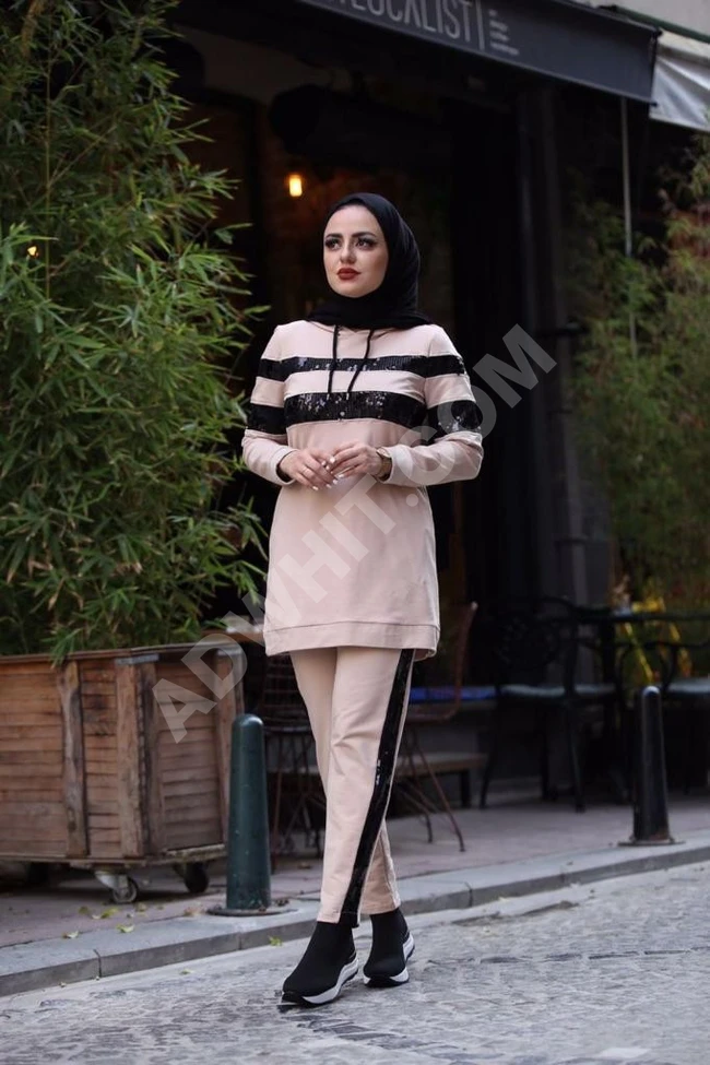 بيجامة نسائي بجميع الاللوان وبسعر مغري 