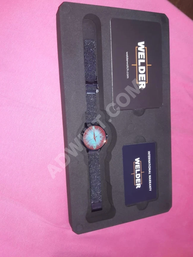 ساعة welder رجالي ونسائي جديدة لم تستخدم