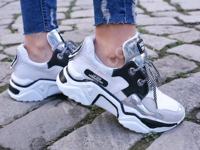 أحذية رياضية موديل 2020 