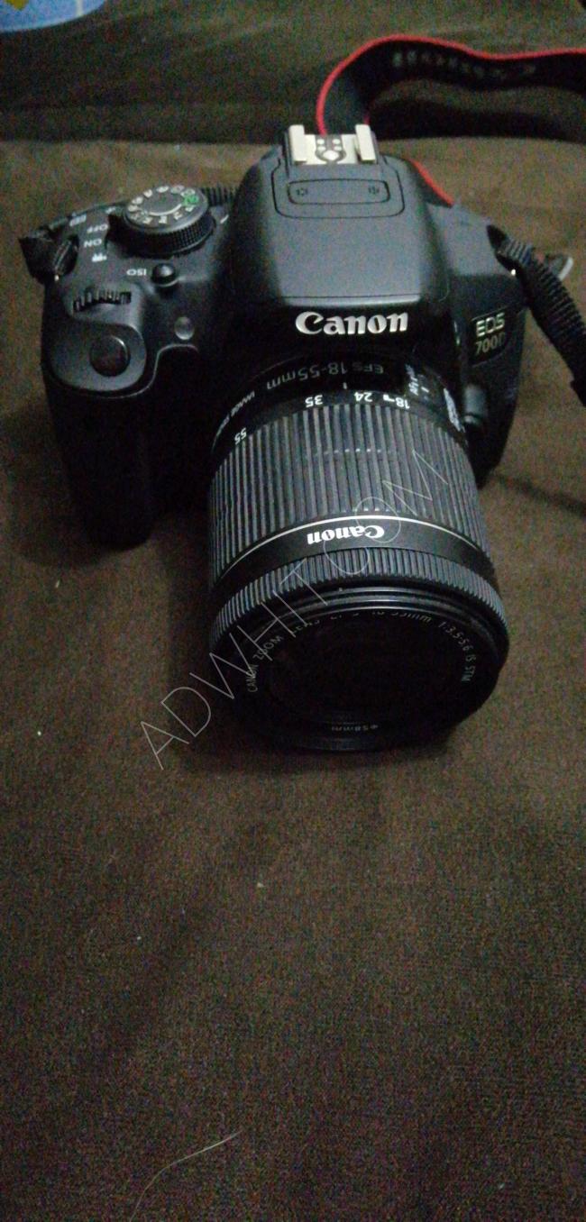 كاميرة كانون مستعملة Canon 700d للبيع