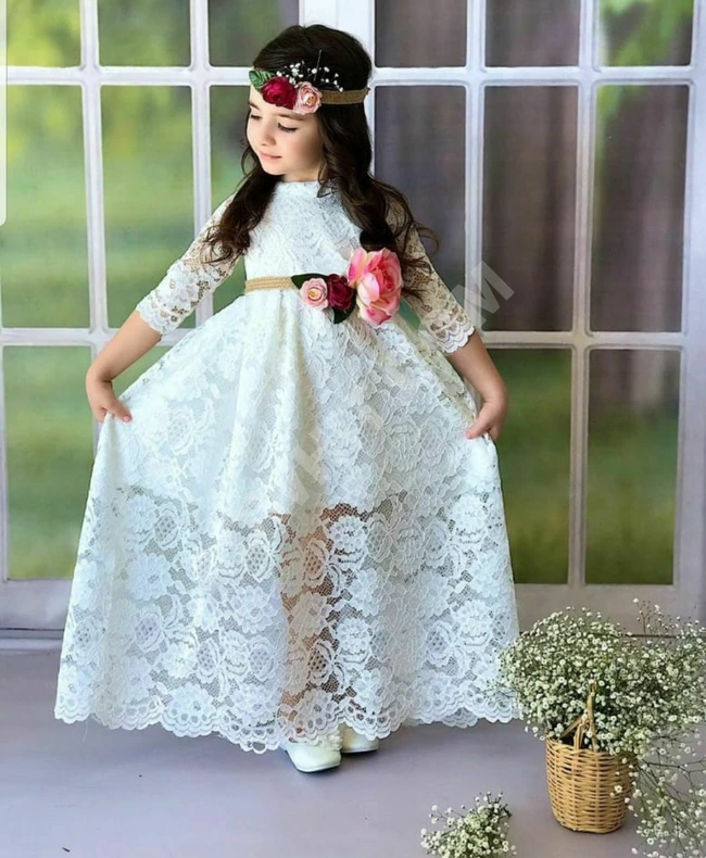 فستان بناتي دانتيل تقيل