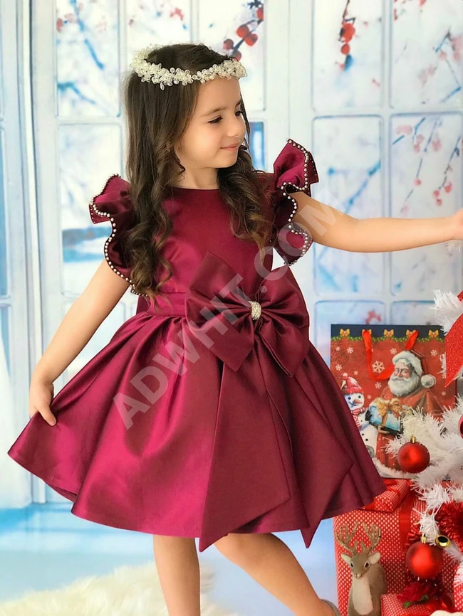 فستان بناتي بألوان مختلفة