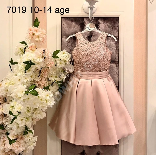 فستان بناتي مميز