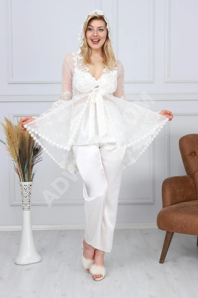 لانجري ساتان ثلاث قطع