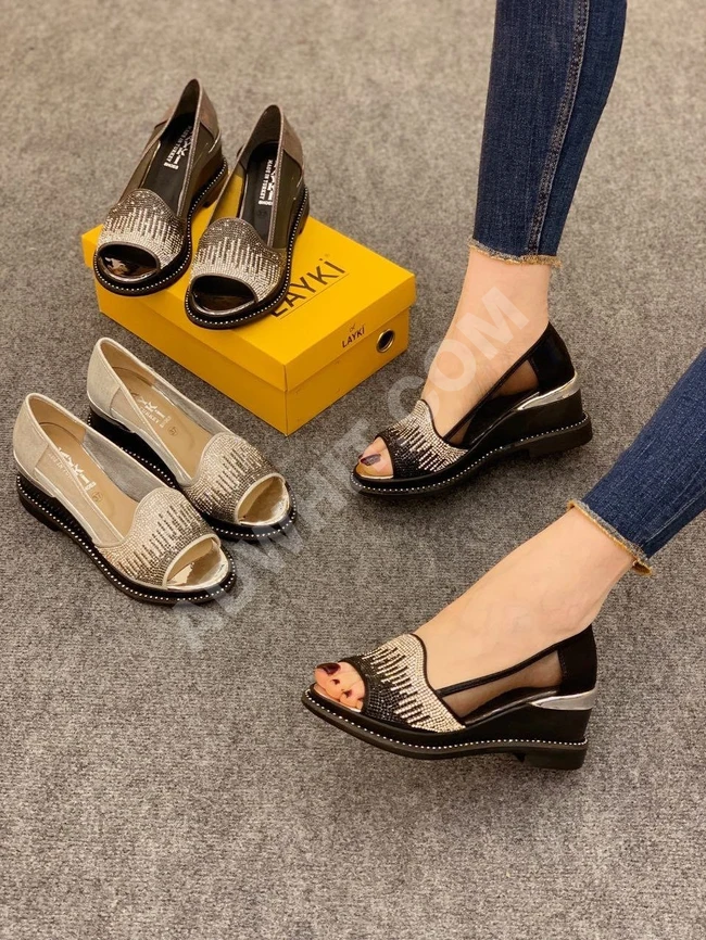 حذاء سبور صيفي