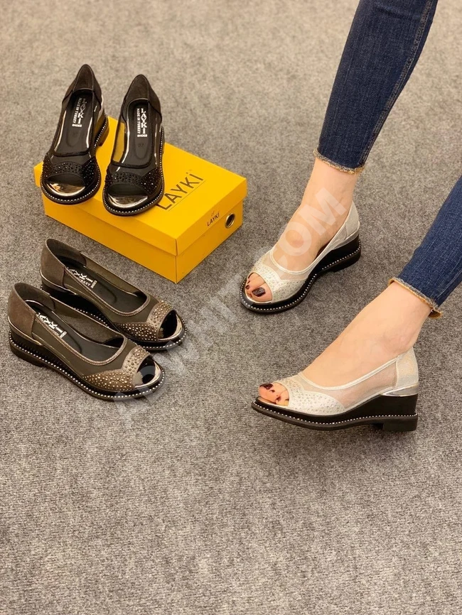 حذاء سبور صيفي