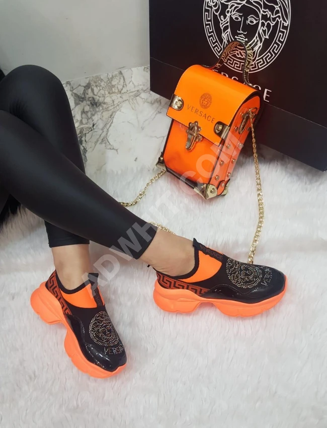 حذاء رياضي+شنطة مميز