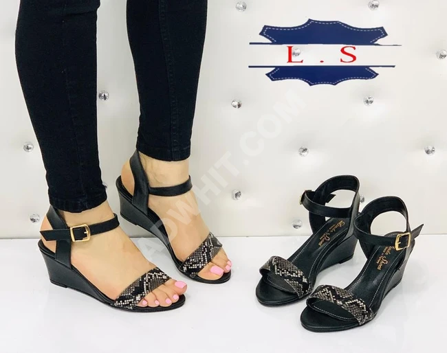 حذاء صيفي سبور 