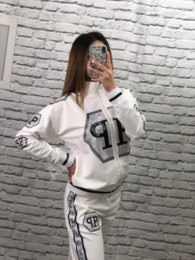 بيجامة نسائية رائعة