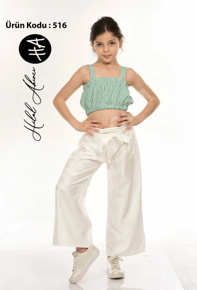 طقم بناتي سبور