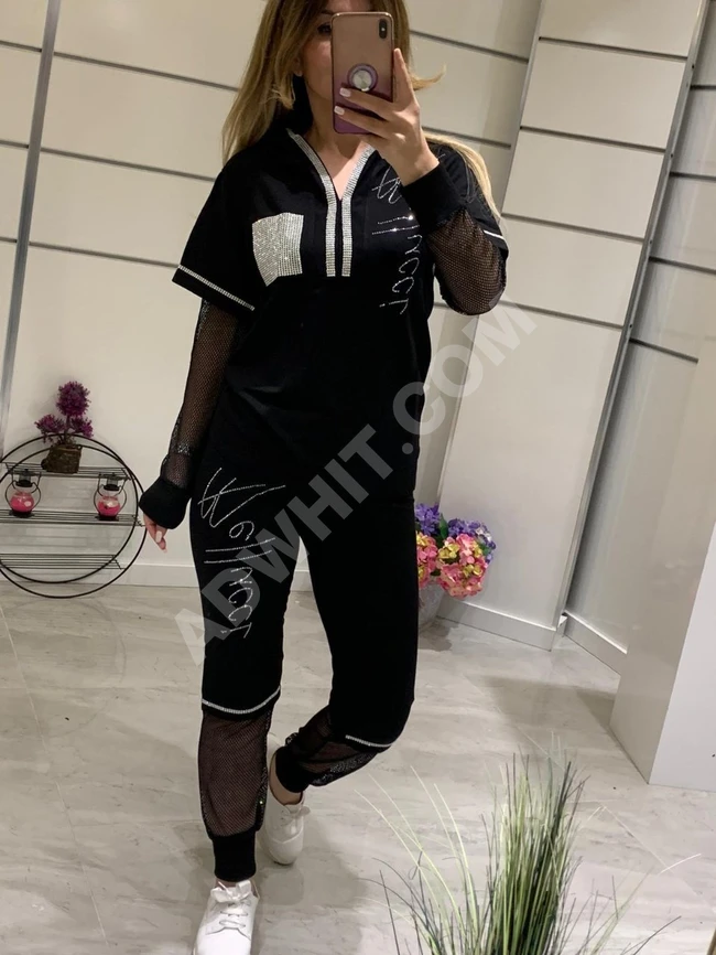 بيجامة نسائية تقيلة 