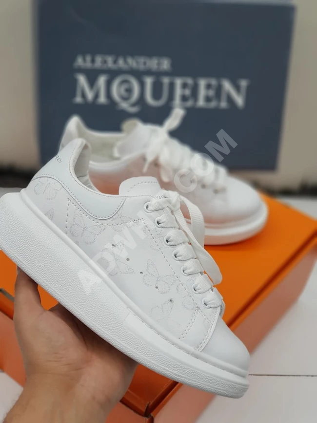 حذاء رياضي جميييل