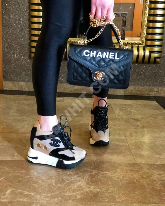 حذاءسبور مع شنطة مميز