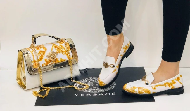 حذاء سبور +شنطة 