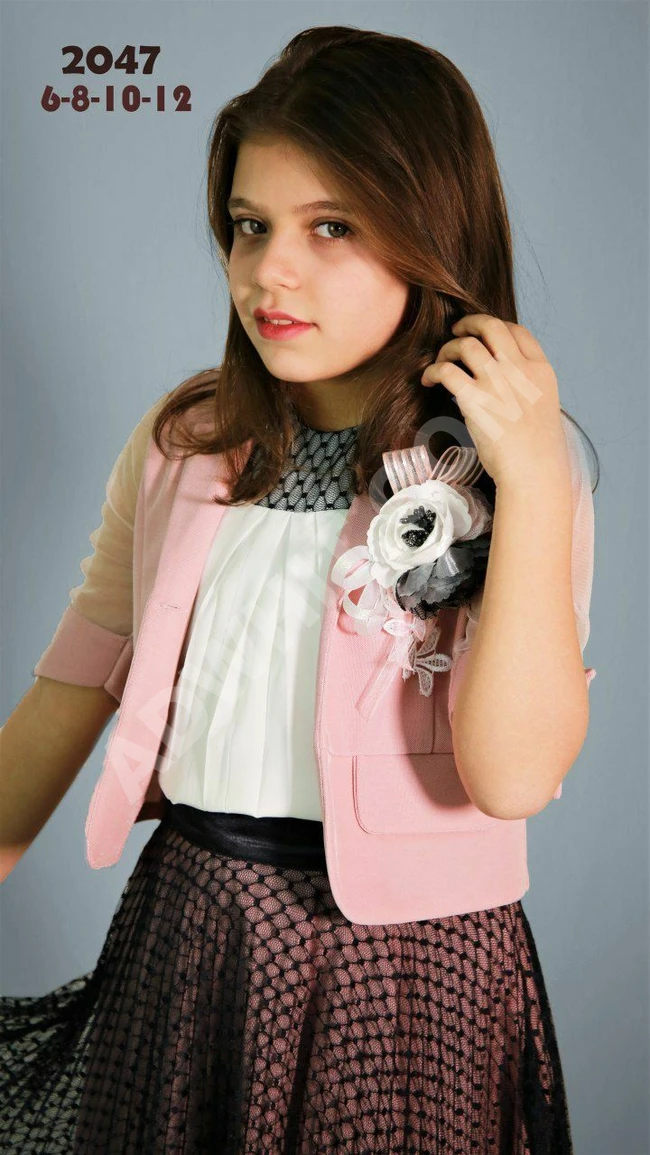 طقم بناتي مميز