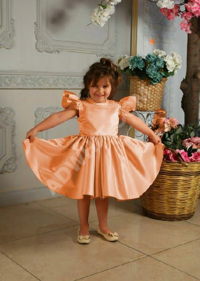 فستان بناتي