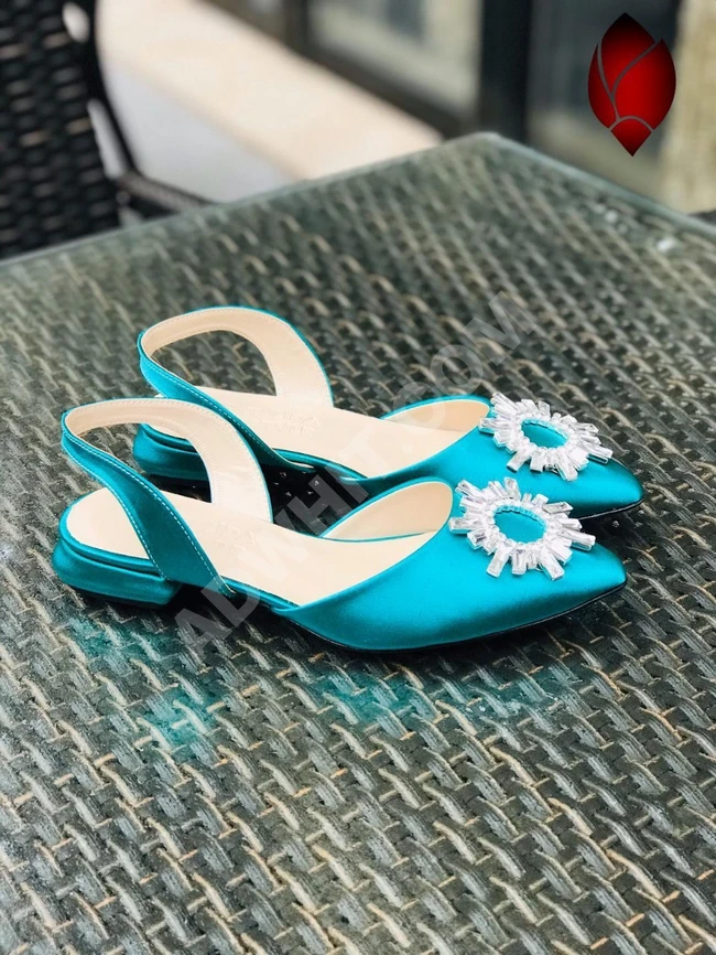 حذاء صيفي سبور بألوان متعددة