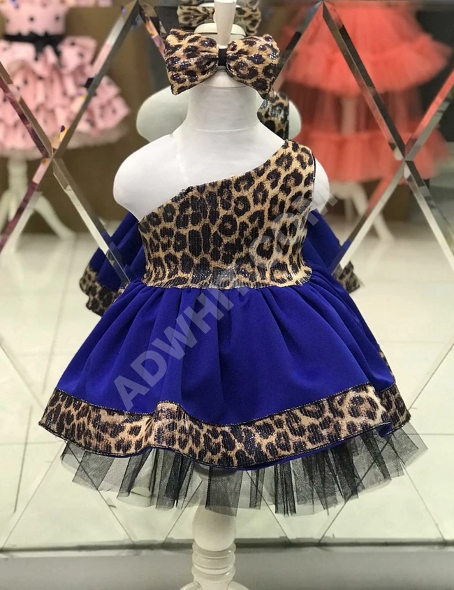 فستان بناتي مع اكسسوار للشعر