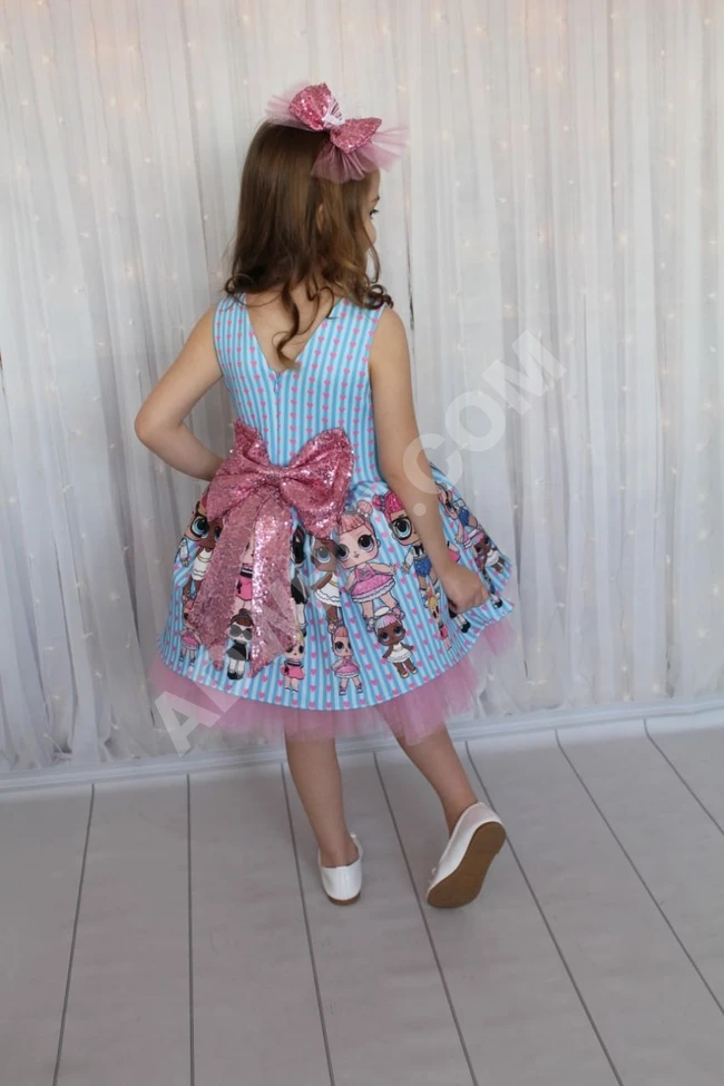 فستان بناتي مع اكسسوار للشعر