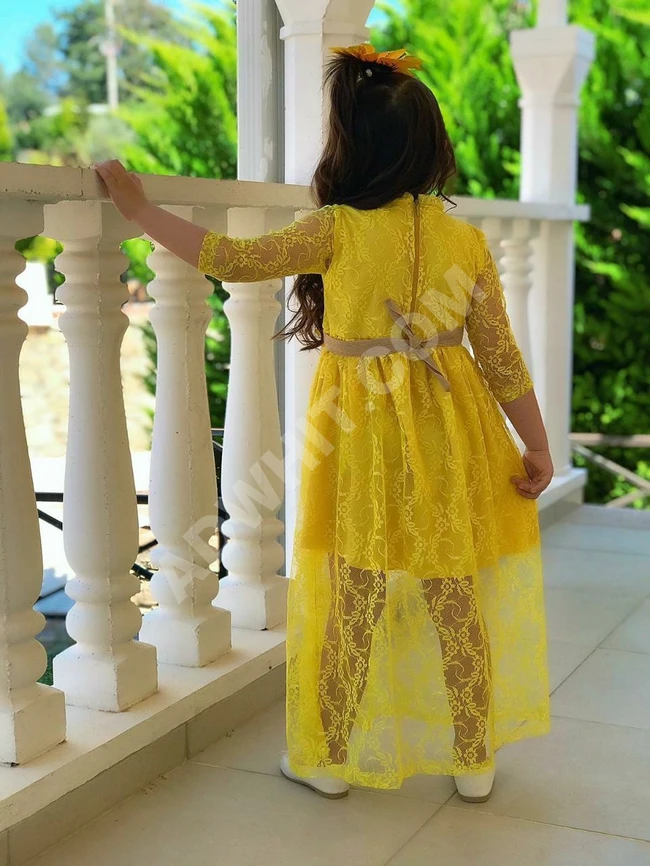 فستان بناتي دانتيل تقيل مع حزام واكسسوار للشعر 