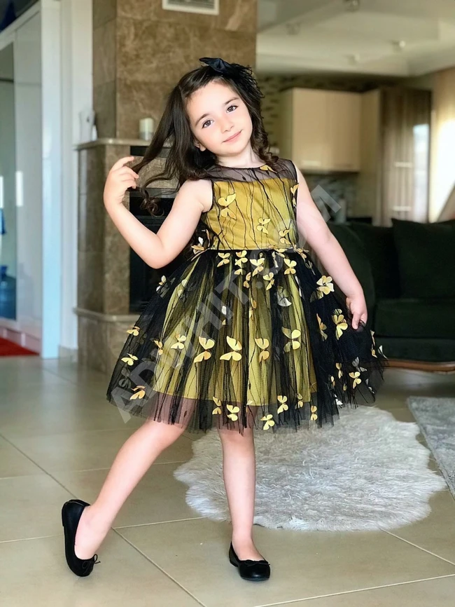 فستان بناتي