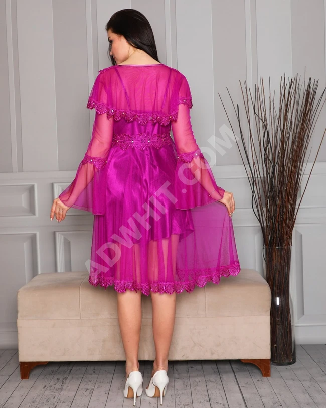 لانجري قطعتين مميز متوفر بخمس ألوان مختلفة