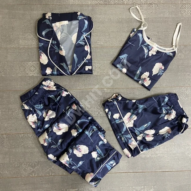 بيجاما اربع قطع